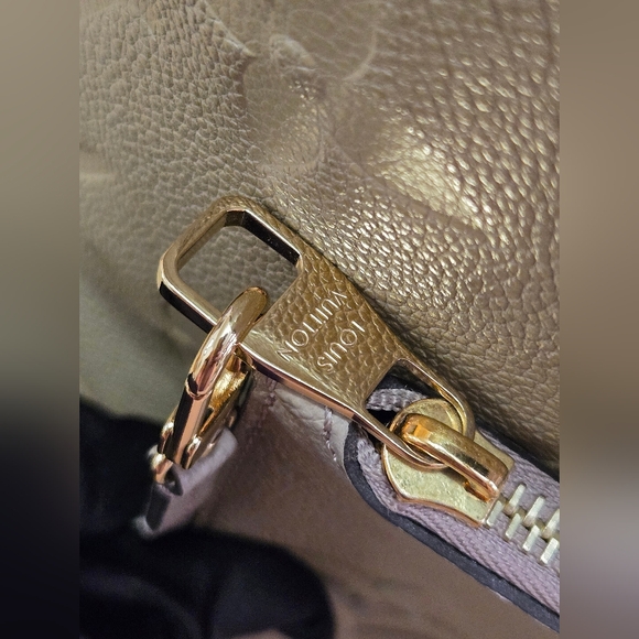 Louis vuitton Empreinte Microchip MM with pouch - Picture 15 of 16